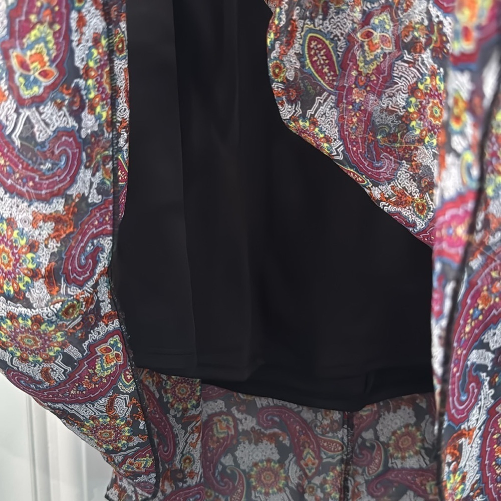 LulaRoe Floral Paisley Maxi Skirt Size Medium - Picture 3 of 4